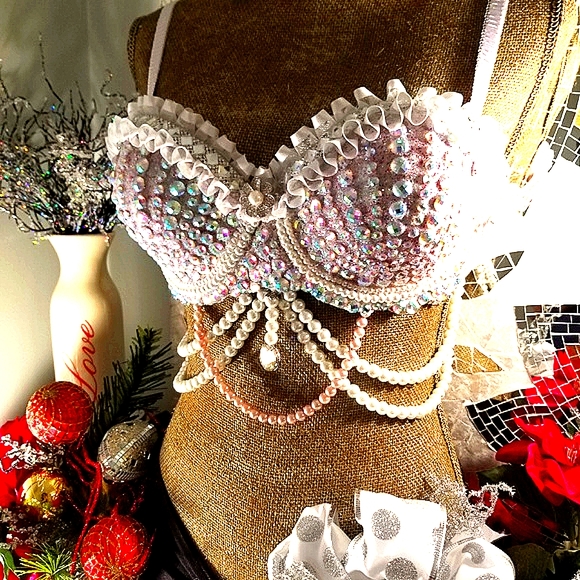 🍭JJ's EYE CANDY Princess Rave/Festival Bra - Picture 2 of 10